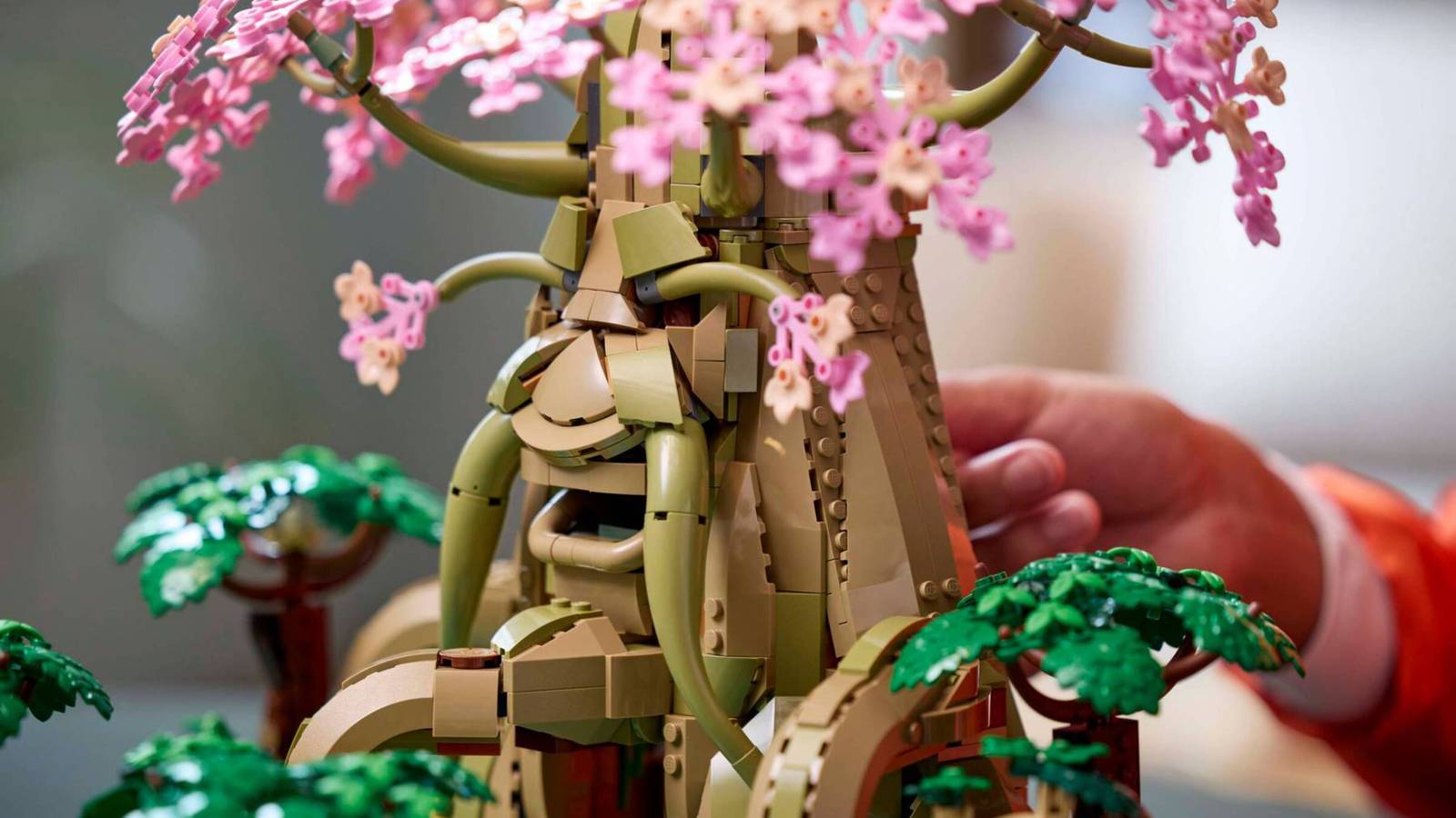 Lego Is Retiring Its Legend Of Zelda Great Deku Tree Set