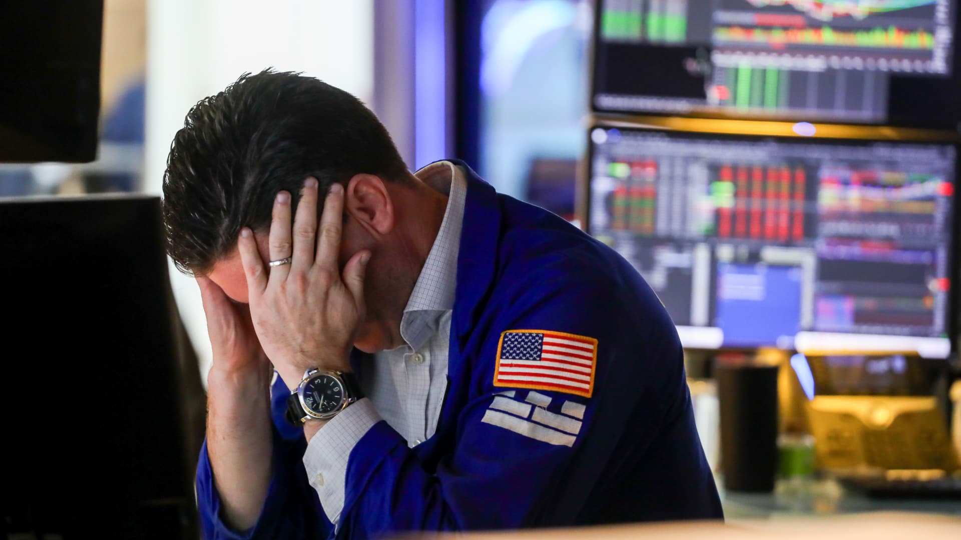 Bonds, stocks and precious metals slump as inflation fears mount, silver falls 7%