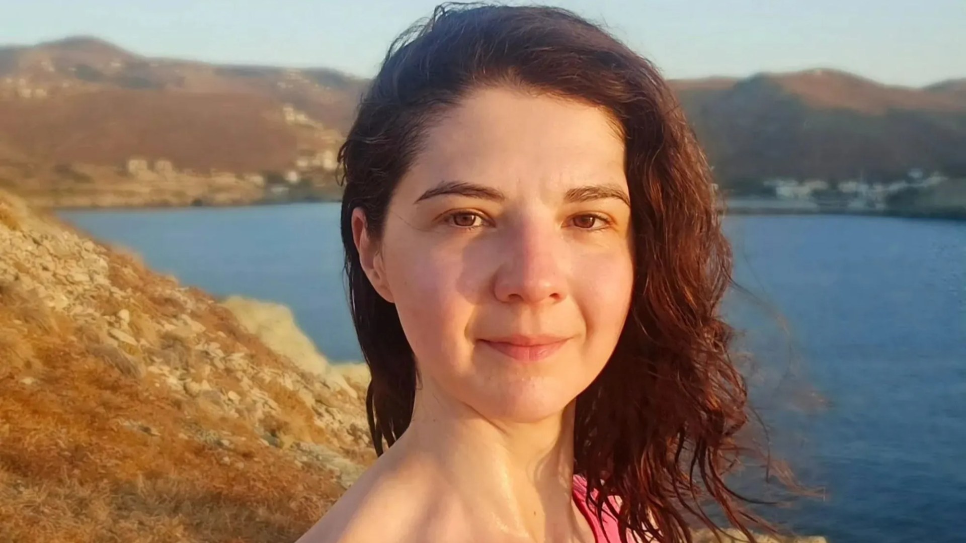 Tourist, 36, plunges 40ft to her death in horror climbing accident after rope anchor gave way during mountain hike