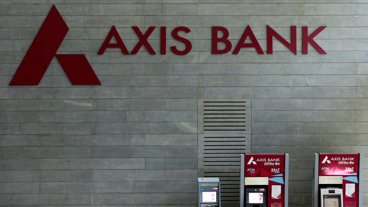Axis Bank Q1 net profits grows 23% to ₹7,114 crore