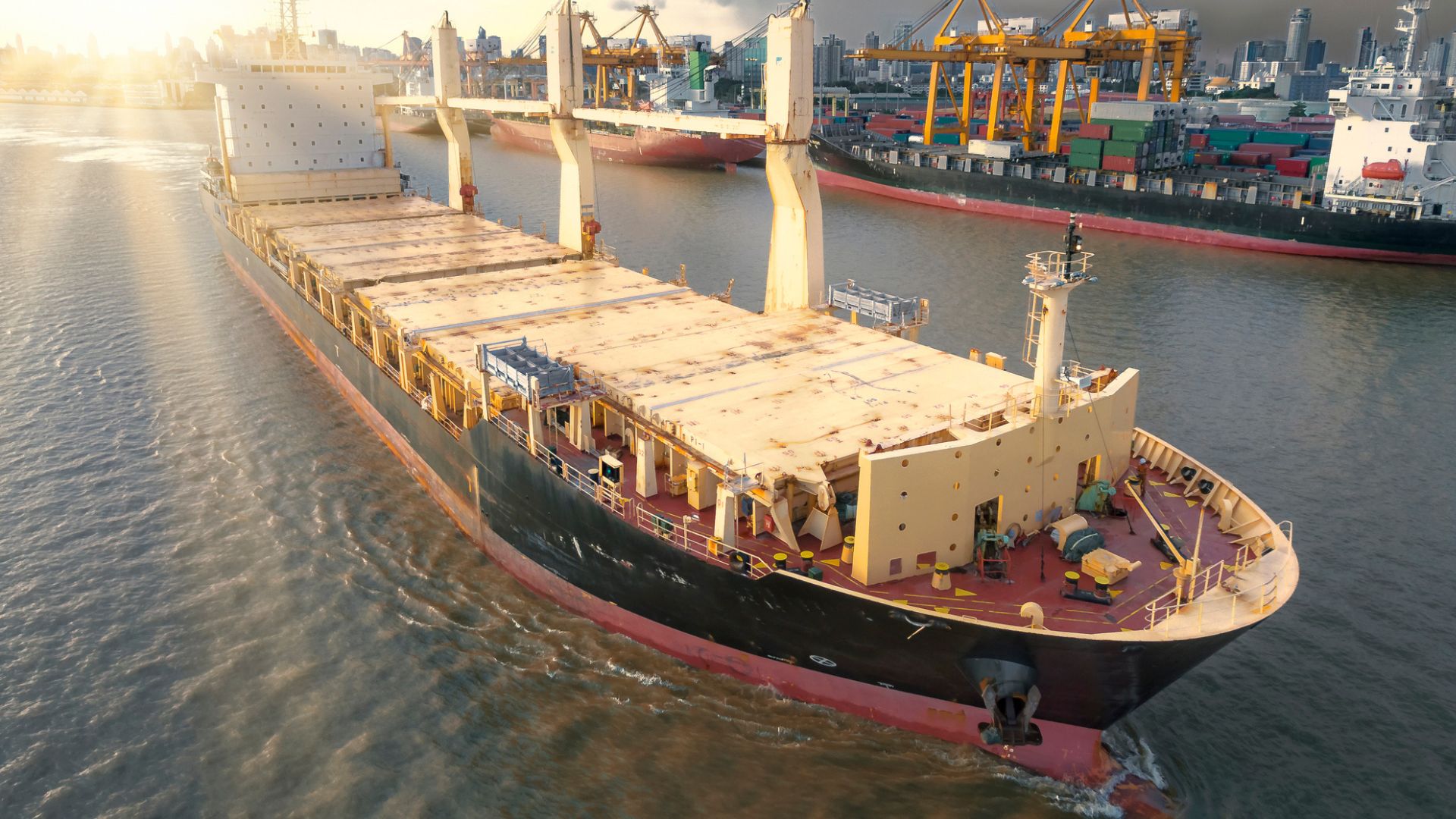 Nuclear-powered ship design with dual molten salt reactors wins approval from US body