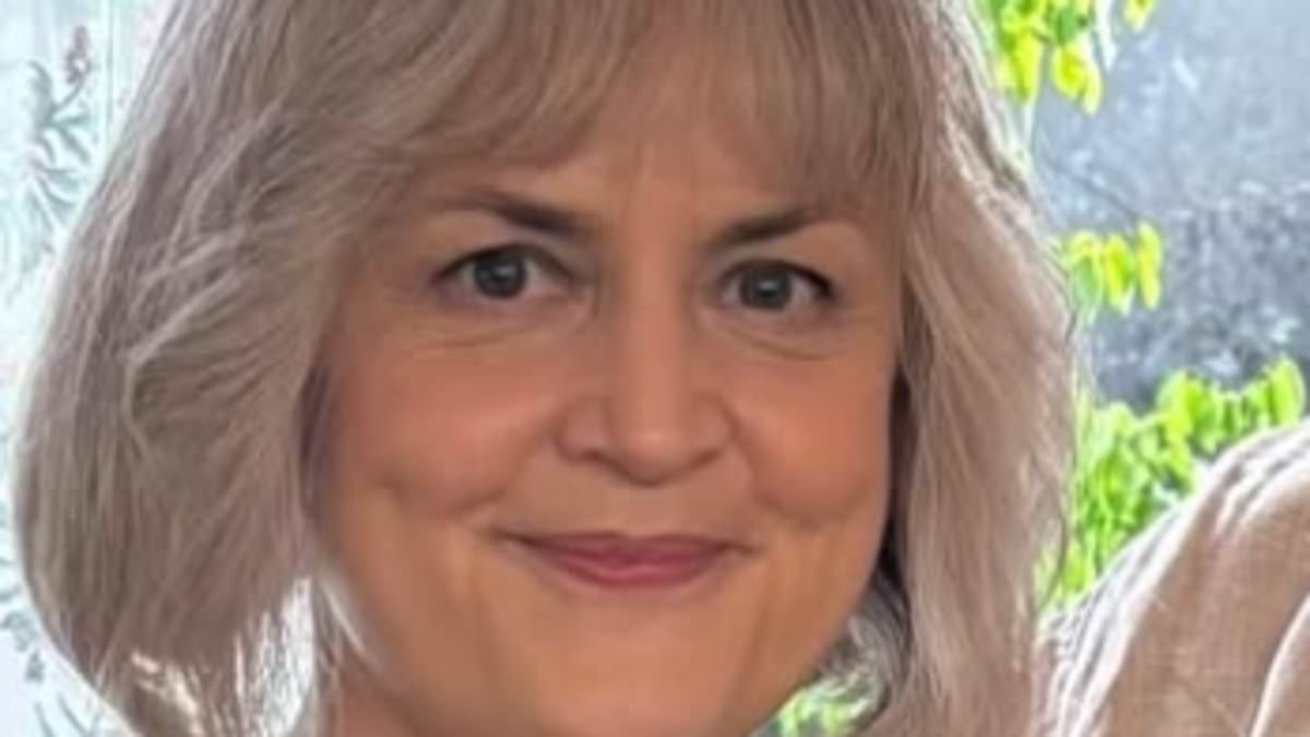 Ruth Jones looks unrecognisable with grey hair as she wraps up filming new BBC comedy series with Steve Speirs