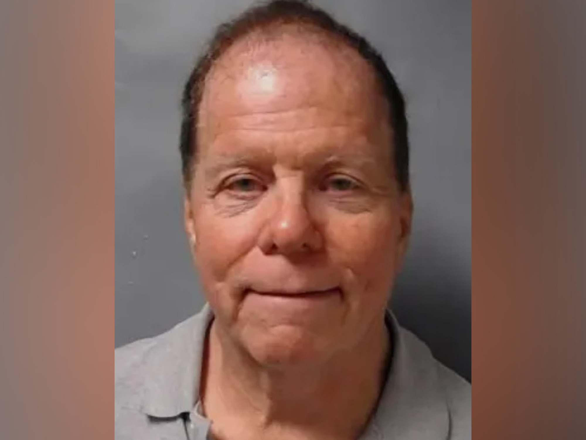 Tras 21 años prófugo, encontraron en un yate a uno de los fugitivos más buscados de Estados Unidos: así cayó "El maestro de la navegación"