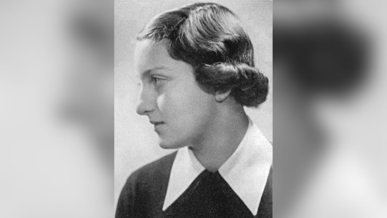 'Out of the Sky': The Jewish parachutists who jumped into Nazi-occupied Europe - review