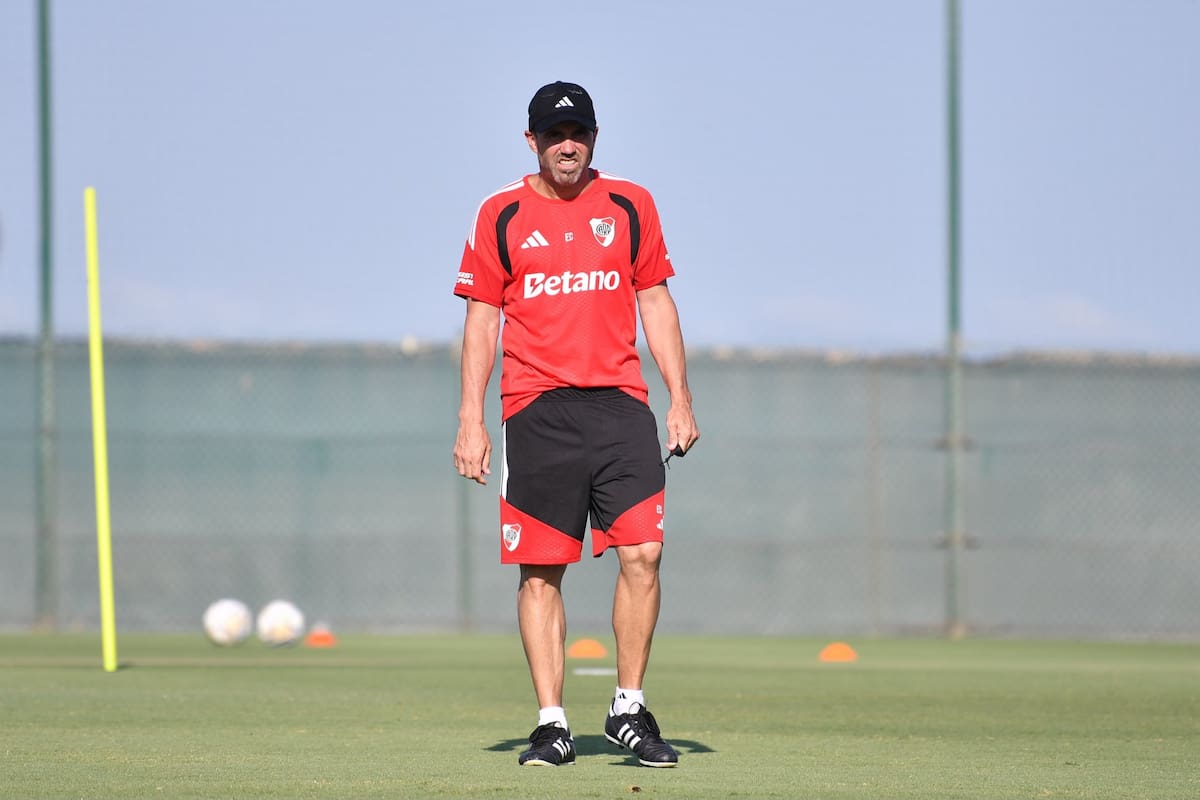 River: mientras el plantel mira con otros ojos a Coudet, el presidente acelera para comprar más jugadores