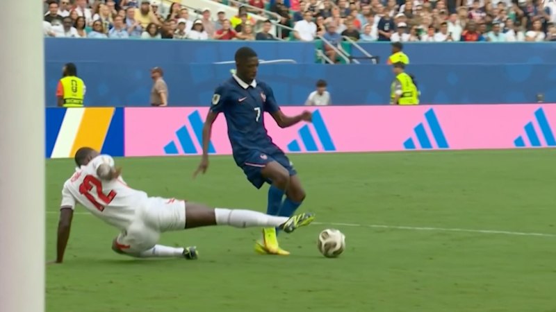 England survive in 10-goal thriller