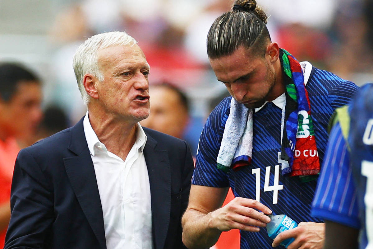 Comportamento de alguns franceses contra a Inglaterra foi inadmiss�vel, diz Rabiot