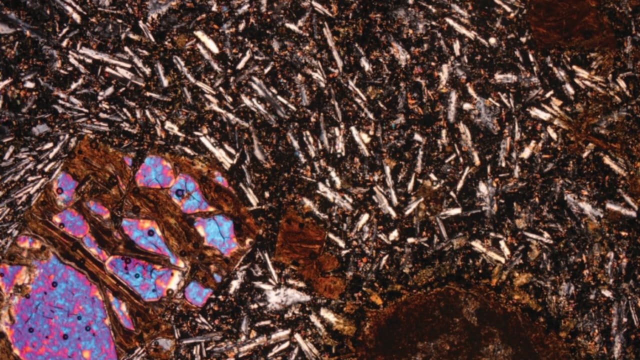Ancient humans precisely navigated northern Israel to find right stones for tools, study suggests