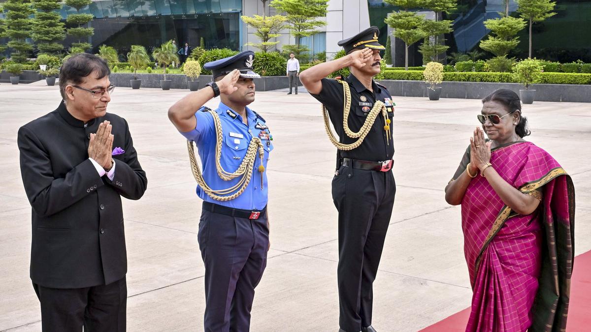 Murmu departs for three-nation European tour to boost ties