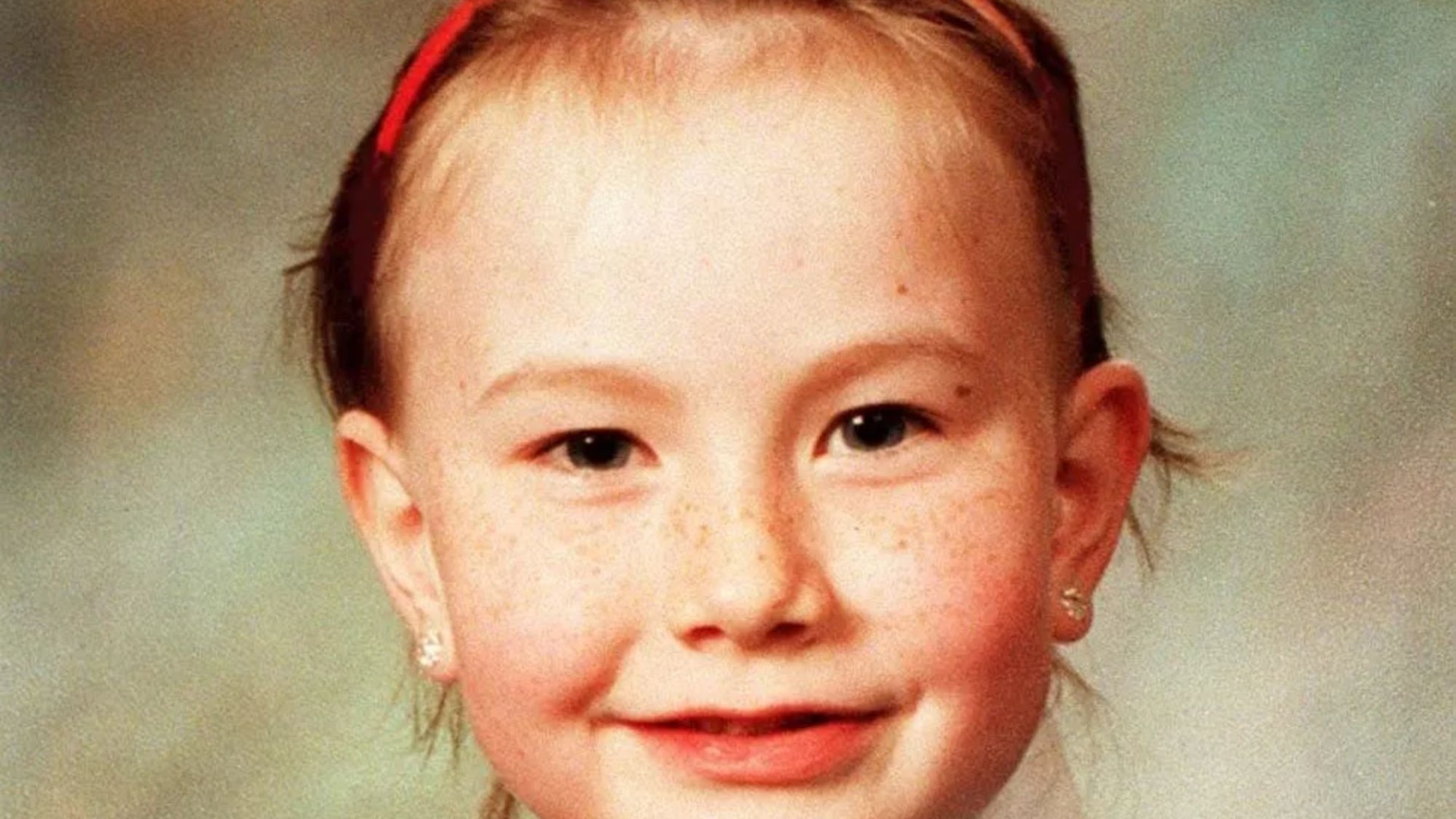 My sister, 7, was murdered before I could ever meet her… the killer was never caught & I feel guilty I couldn’t save her