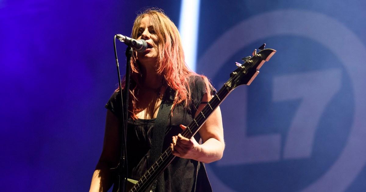 90s grunge band L7’s Jennifer Finch dies aged 59, days after confirming cancer diagnosis