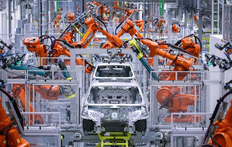 INDUSTRIALISATION: Long battle for SA carmakers to reach top of the pile again