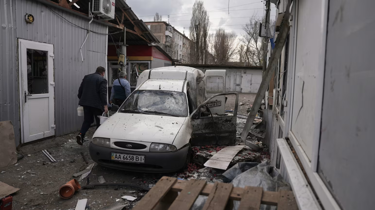 ‘Only fools are not afraid’: Ukrainians adapt to life under constant Russian drone attacks