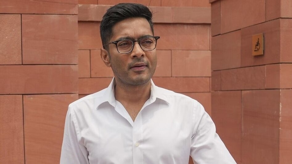 Relief for Abhishek Banerjee as High Court pauses bulldozer action on his office