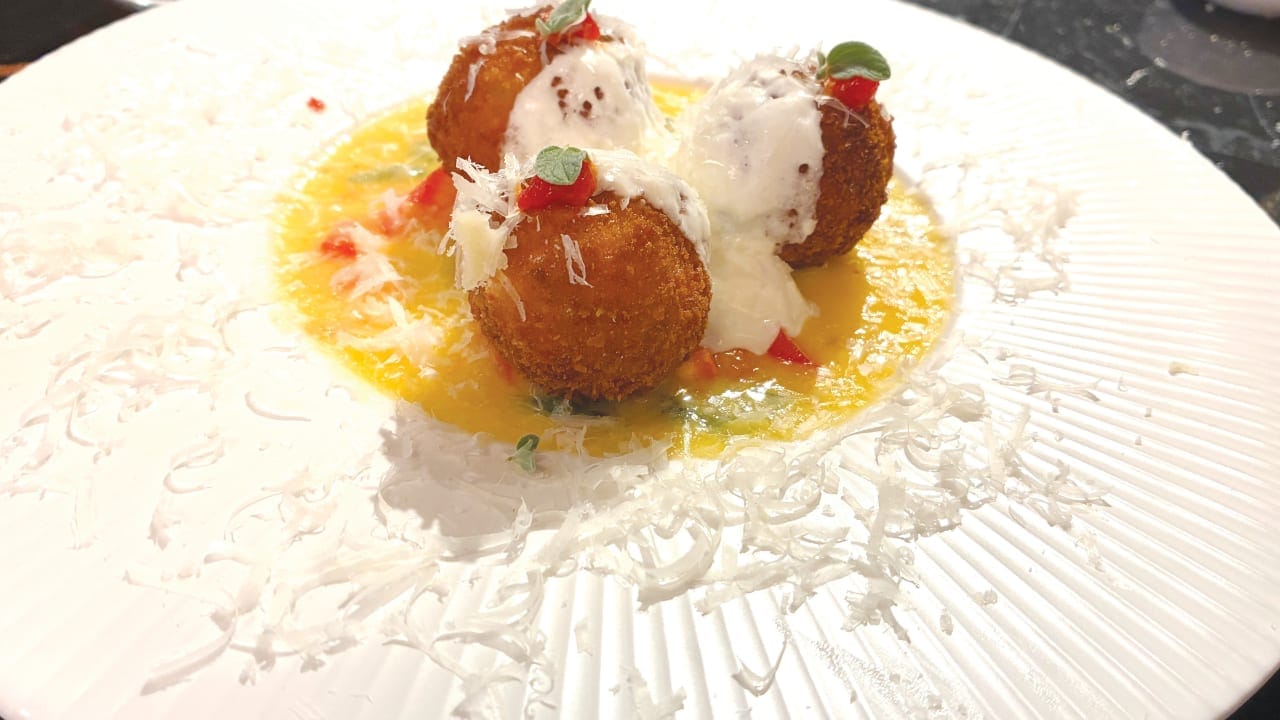 Chef Aviv Moshe returns to Tel Aviv with kosher Italian restaurant Bella - restaurant review
