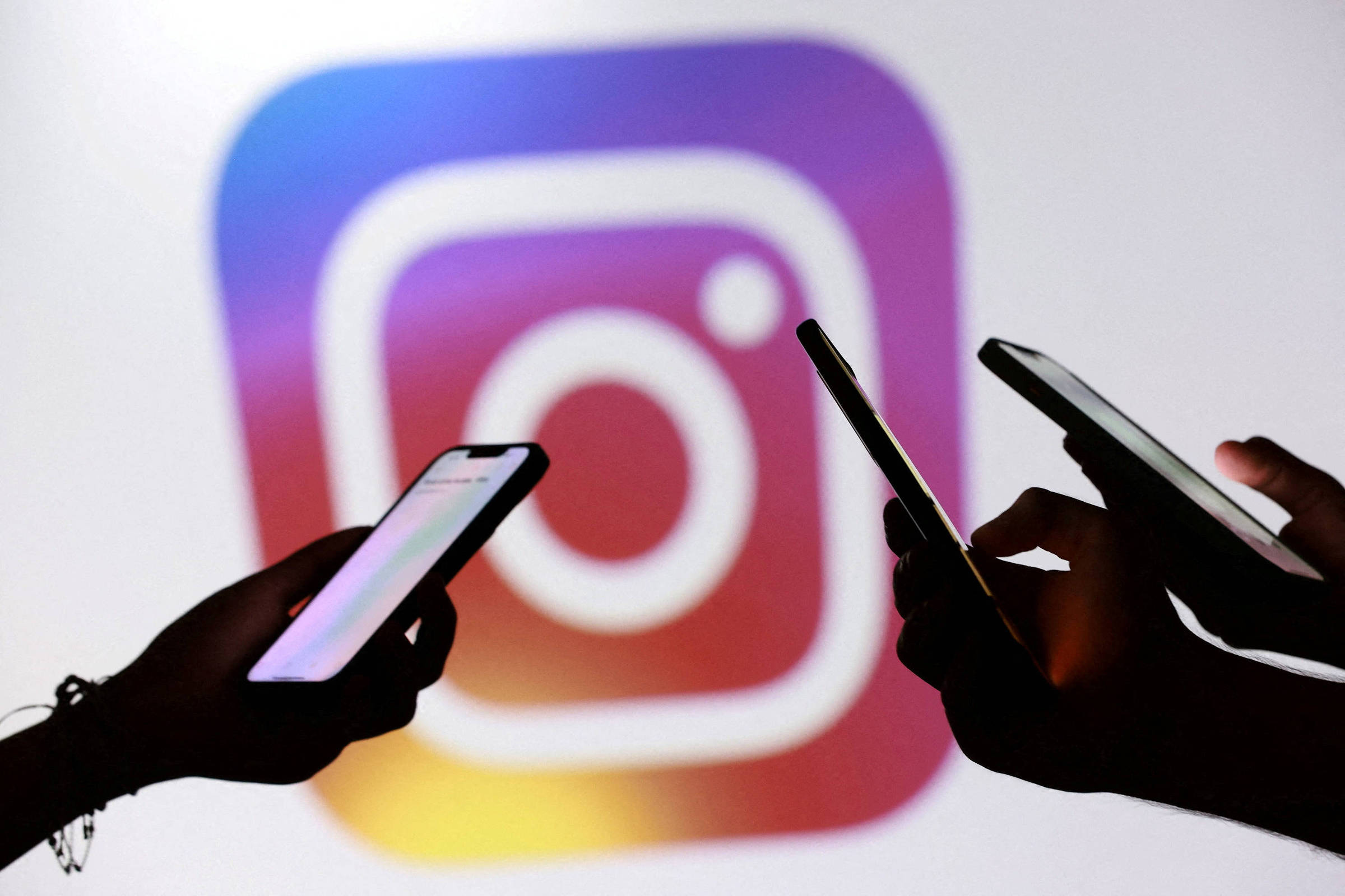 Meta tem instabilidade t�cnica neste domingo e usu�rios de Instagram e Facebook reclamam