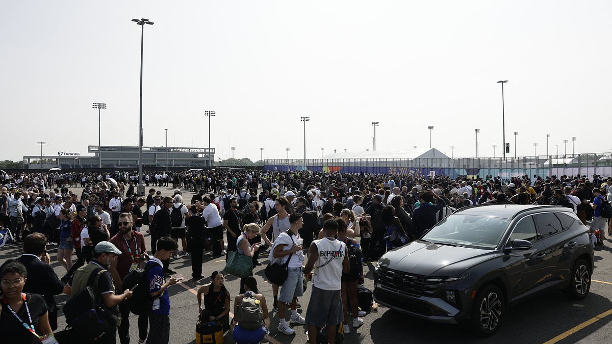 Mayhem at World Cup final as huge lines form around stadium amid staff misdirecting fans and claims of ticket issues