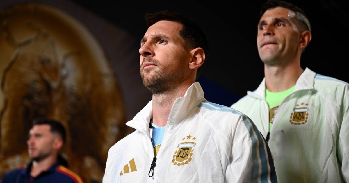 La arenga de Messi antes de saltar a la cancha: así salió el Campeón del mundo a defender el título