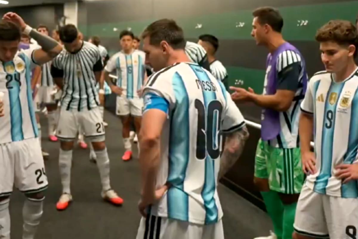 La arenga de Messi en el túnel antes del comienzo del segundo tiempo ante España: “A jugarla”