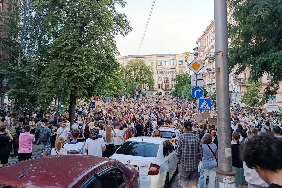 Can Ukraine’s worst week in years become the best?