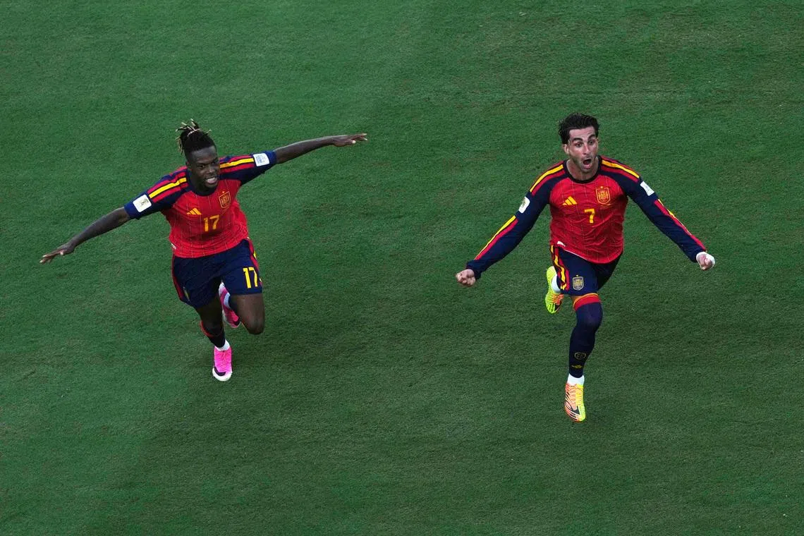 Spain battle past 10-man Argentina 1-0 in extra time to win World Cup