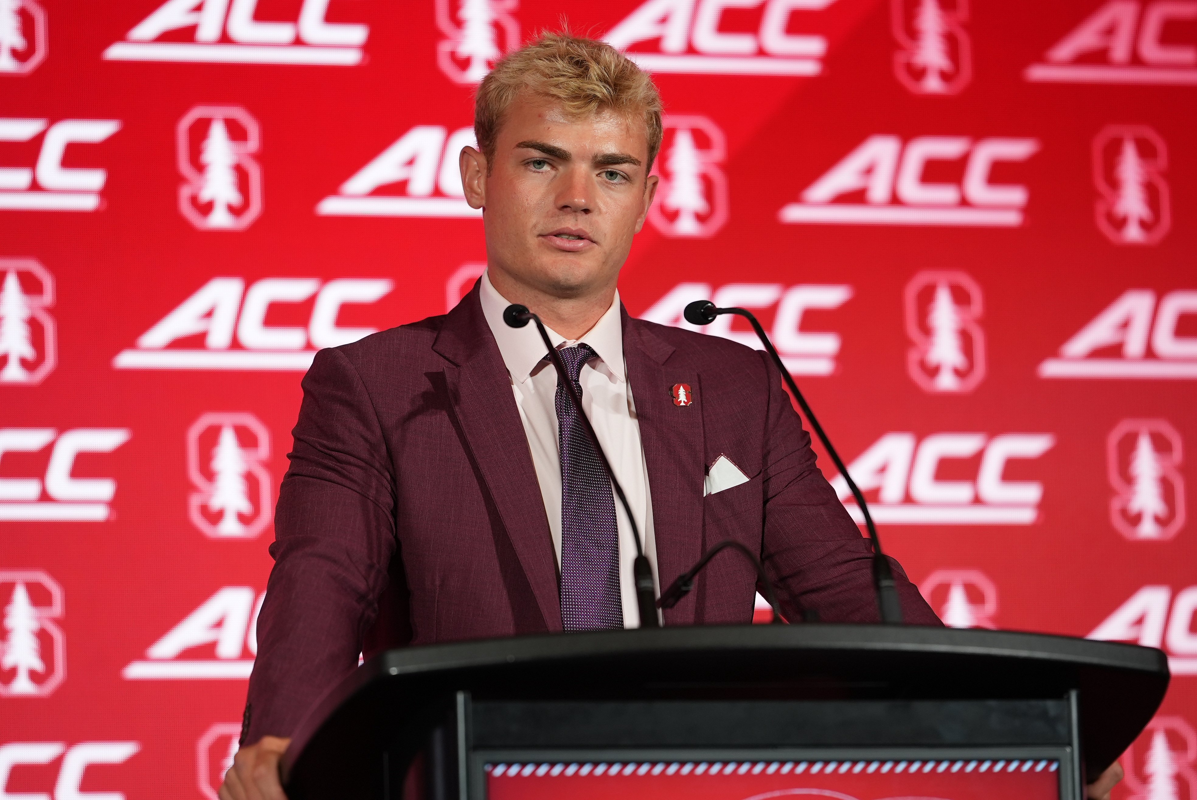 QB Davis Warren already bringing stability to Stanford