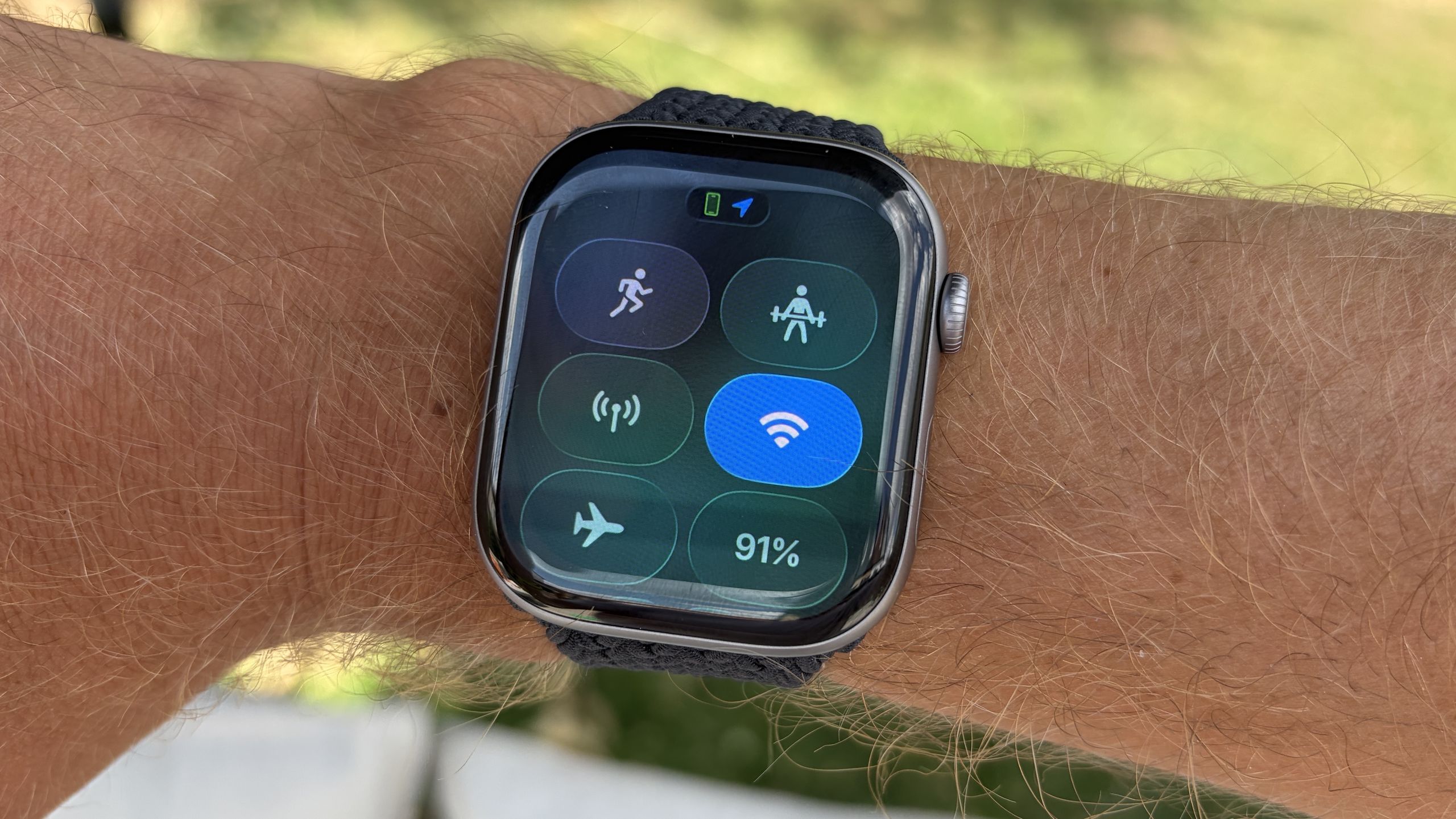 I swear by these 2 hidden Apple Watch features that will save you time every day