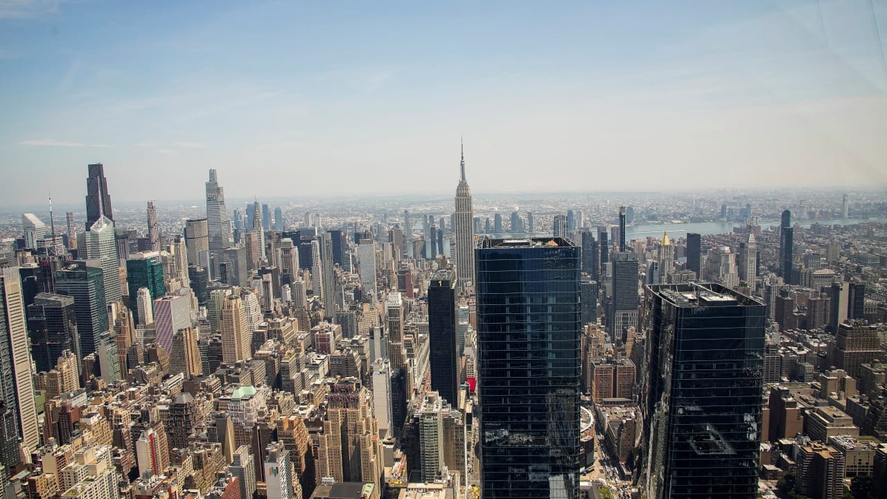'Deals happen outside meetings': Hakibbutz unveils first Israeli startup home in New York City