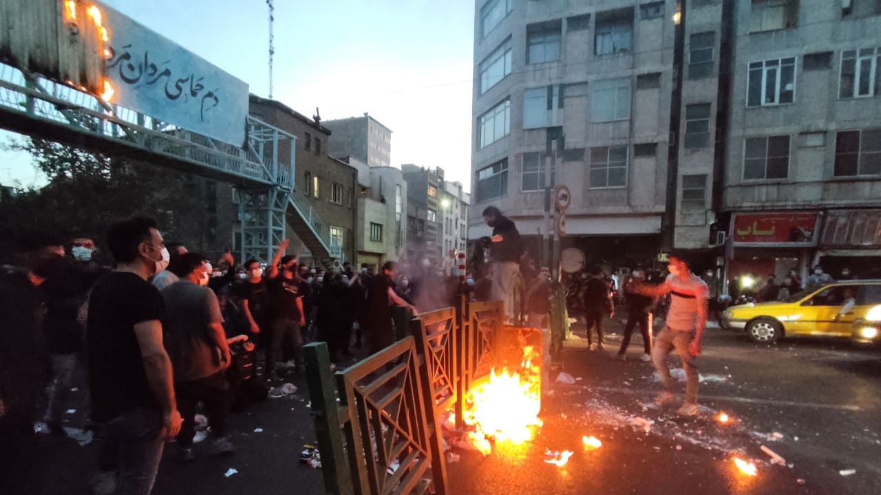 Islamic Regime instructed universities on how to suppress 2023 staff, student protests - report