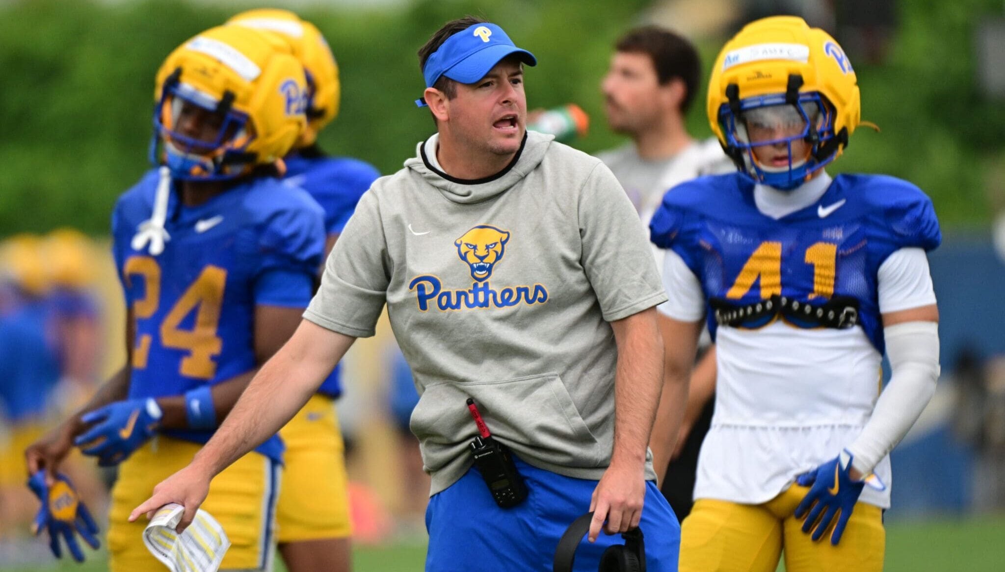 Pitt Extends Offer to Rising 2028 Quarterback